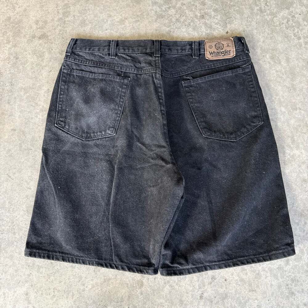 Vintage 90’s Wrangler Authentic Black Denim Jean Shorts